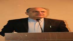 مراسم بزرگداشت روز پرستار برگزار شد 
