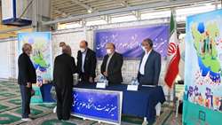 میز خدمت نماز جمعه با میزبانی مسئولین دانشگاه علوم پزشکی رفسنجان / به روایت تصویر 